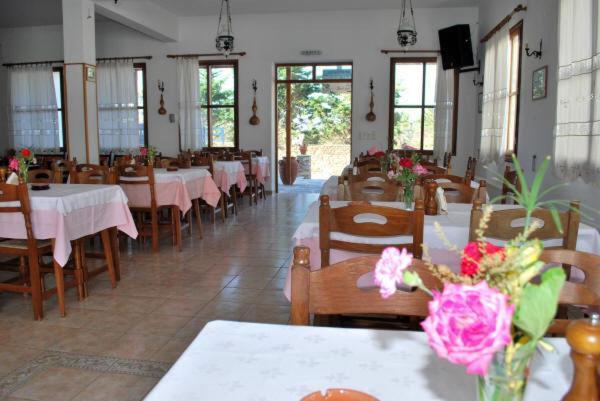 Artemon Hotel Artemonas Luaran gambar