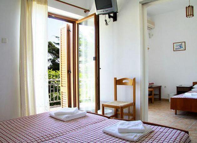 Artemon Hotel Artemonas Luaran gambar